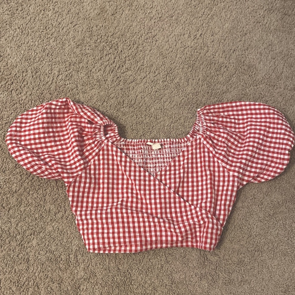 Small crop top